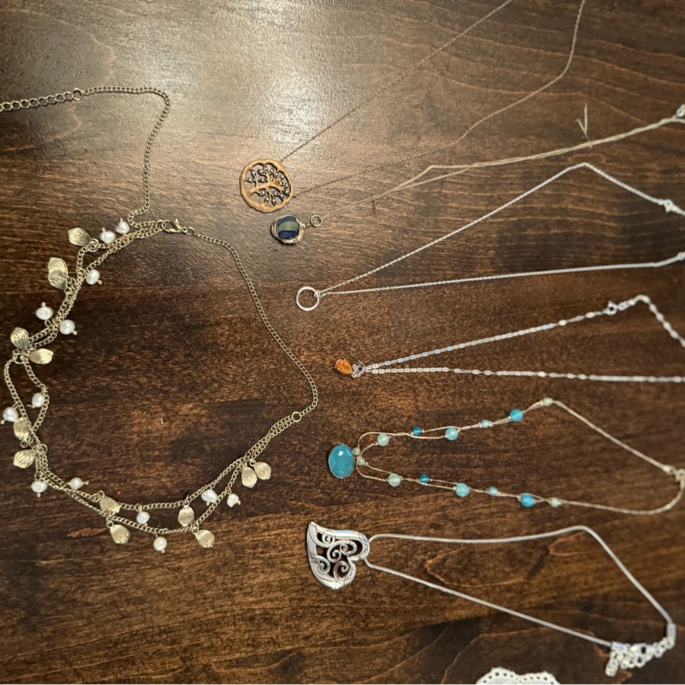 Elegant Gold and Silver Necklace Set